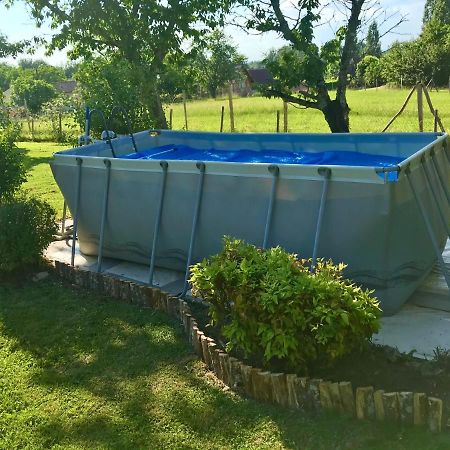 Les Petits Self Contained 2 Bedroom Apartment Molieres (Dordogne) Kültér fotó