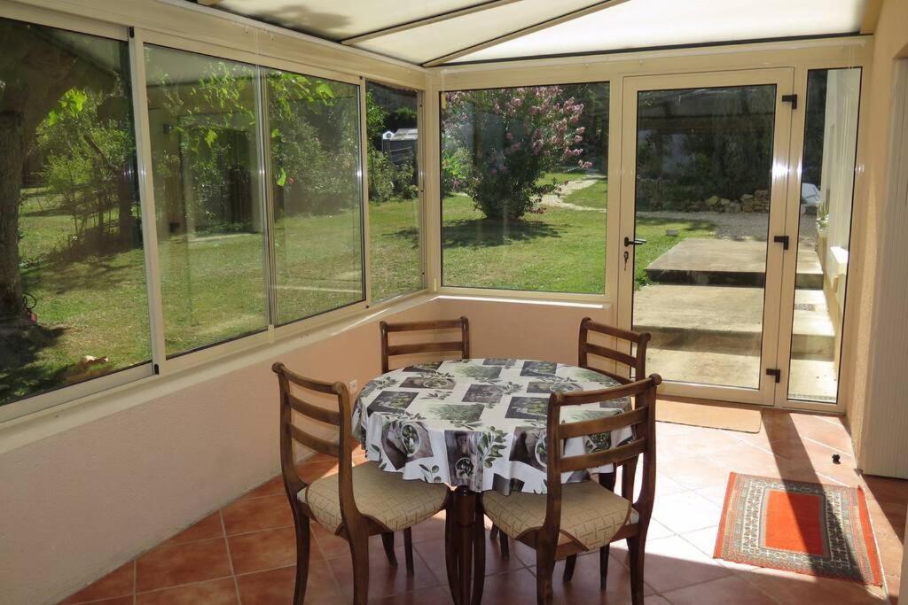 Les Petits Self Contained 2 Bedroom Apartment Molieres (Dordogne) Kültér fotó